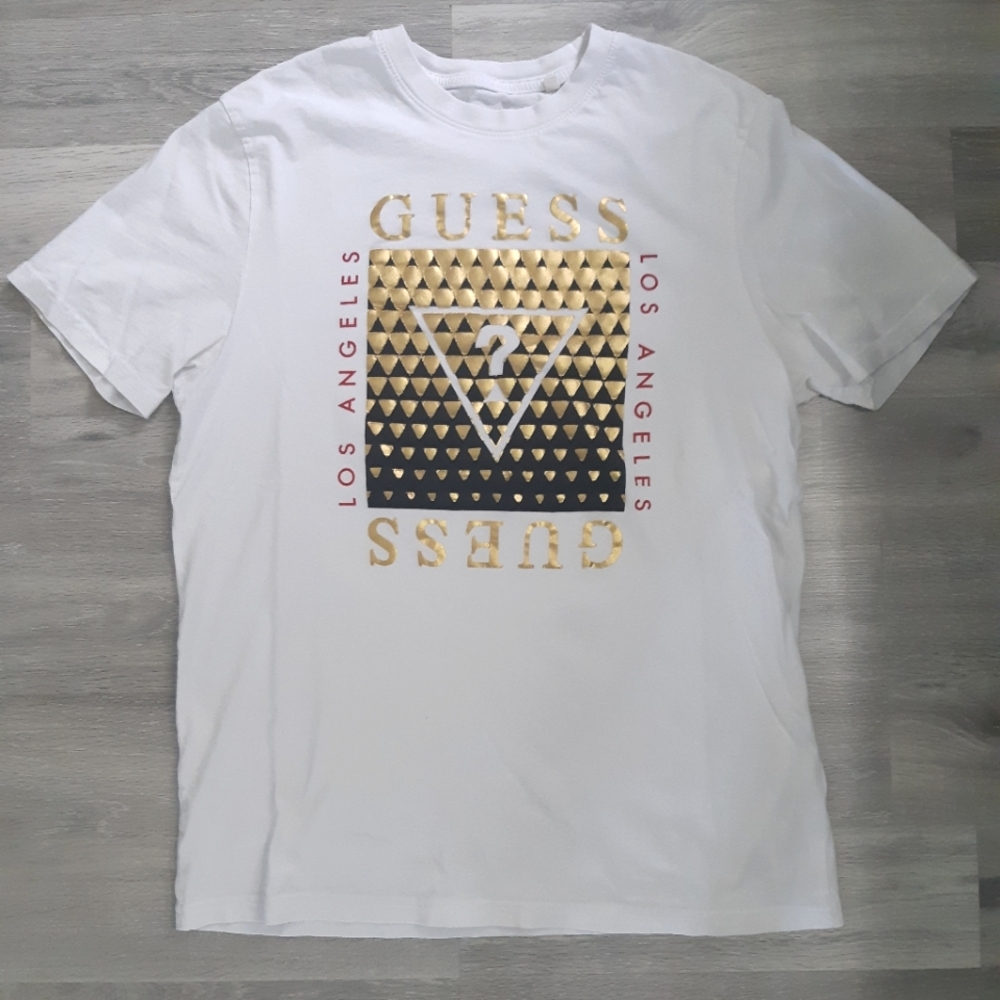 GUC Men's Guess T-shirt